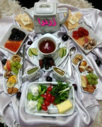 چیدمان میز صبحانه