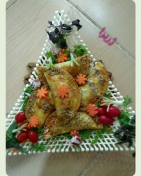 پیراشکی مرغ و قارچ