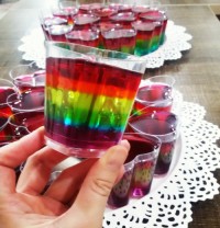 ژله رنگین کمانی