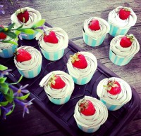 کاپ کیک چاکوچینو با کرم نسکافه