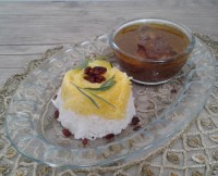 فسنجون مرغ و پلو قالبی