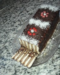 برش خورده کیک یخچالی من