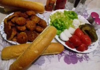 فلافل خودم پزواسه شام خودم واقایی توباغ