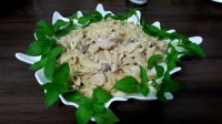اسپاگتی با مرغ وسس آلفردو