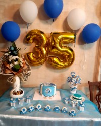 ودر ادامه میز تولد با تم استقلال ⚽⚽⚽??