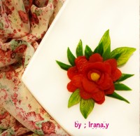 دورچین گل با گوجه