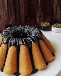 کاپ کیک پرتقالی با رویه مخصوص وانیلی