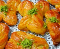 شیرینی باقلوایی