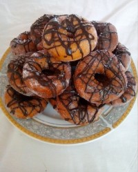 اینم دونات خوشمزه من