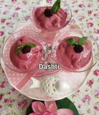 اسموتی شاه توت