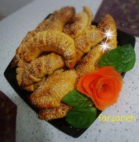 پیراشکی قارچ و گوشت