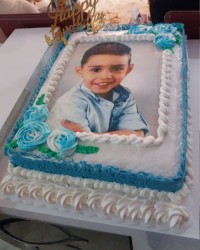 کیک اسفنجی با (فلینک خامه ،موز،گردو)