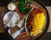 مرغ و بادمجان