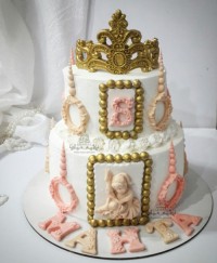 کیک خامه ای با دکور فوندانت