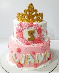 کیک خامه ای با دکور فوندانت