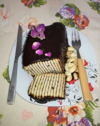 کیک یخچالی...واقعا خوشمزه شده بود