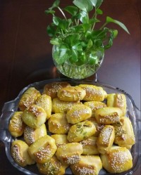 سلام دوستان گل ،شیرینی گل محمدی