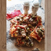 پیتزای مرغ وقارچ