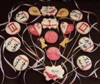 کوکی با تزیین آیسینگ و فوندانت