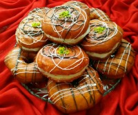 دونات و پیراشکی کرام دار