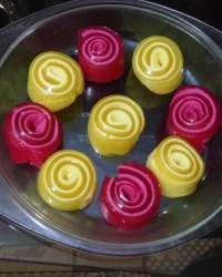 ژله رولتی من واسه اولین بار