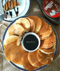 پنکیک با مغز شکلاتی