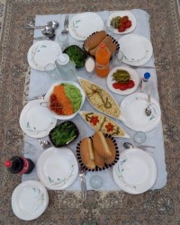 سفره ی مهمونی امشب من ??