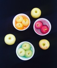 سیب وژله یه دسرخوشمزه