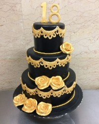 کیک تمام فوندانت