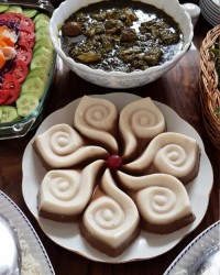 دسر کرم موز دورنگ