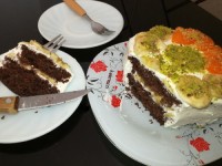 کیک کاکائویی با روکش خامه