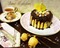 کیک ساده با گاناش