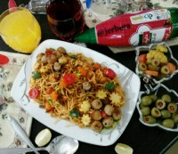 ماکارونی خوشمزه من?? بازم اومدم با یه ماکارونی ساده و خوشمزه جای دوستان پاپیونی واقعا سبز???