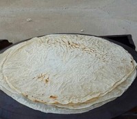 نان تیری درحال پخت