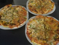 "پــیـتـزا "