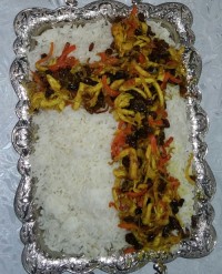 ما بهش میگیم کشمش پلو ?