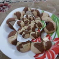 کوکی ابر و بادی