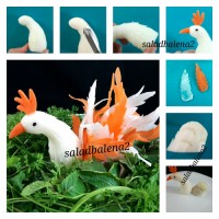 پرنده با ترب و هویج