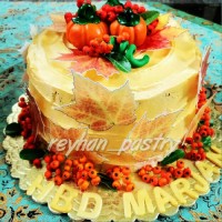 کیک تولد خودم با تم پاییز