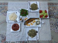 سبزی پلو با ماهی قزل آلا