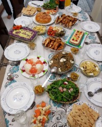 میز شام تولد