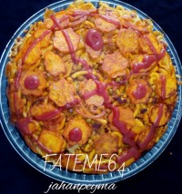 ته چین ماکارونی با ته دیگ زعفرونی