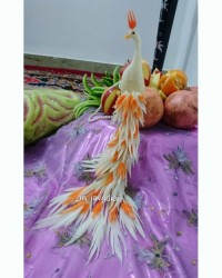 طاووس با ترب و هویج