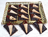 بیسکوییت شکلاتی اناری سفارش مشتری