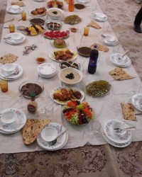 سفره شام شب یلدا