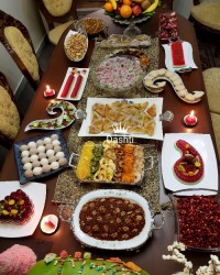 میز یلدای من از نمایی دیگر