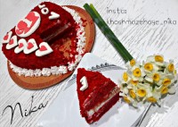 برش خورده ی کیک ردولت یاقرمزمخملی