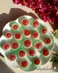 ژله فرفره ای یا رولتی