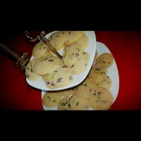 نان شیرینی کشمشی