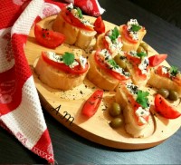 بروشتا گوجه فرنگی